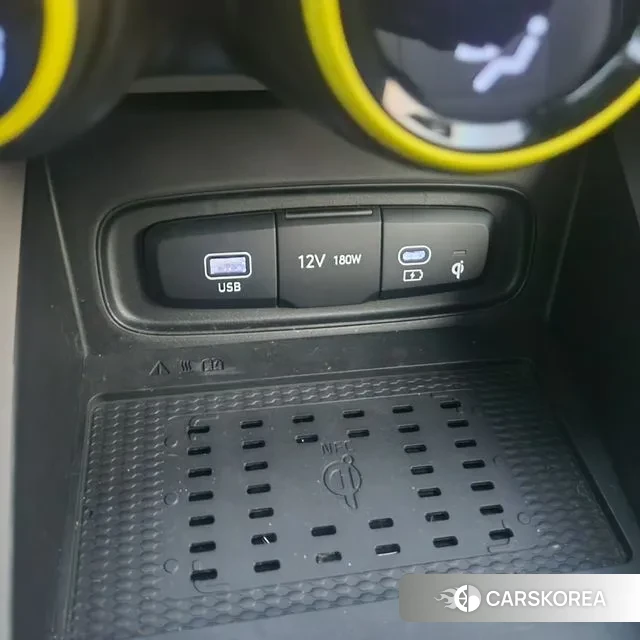 Hyundai Venue id 3643576 из Кореи 10