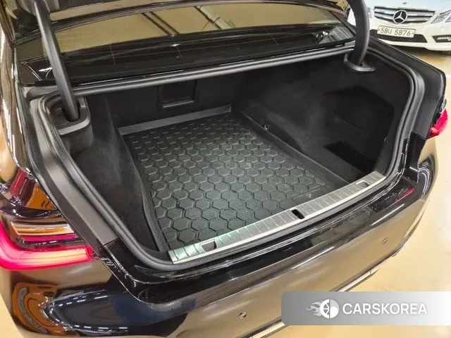 BMW 7 Series (G11) id 3622126 из Кореи 10