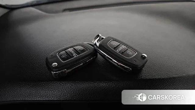 Hyundai The New Grand Starex id 3454535 из Кореи 10