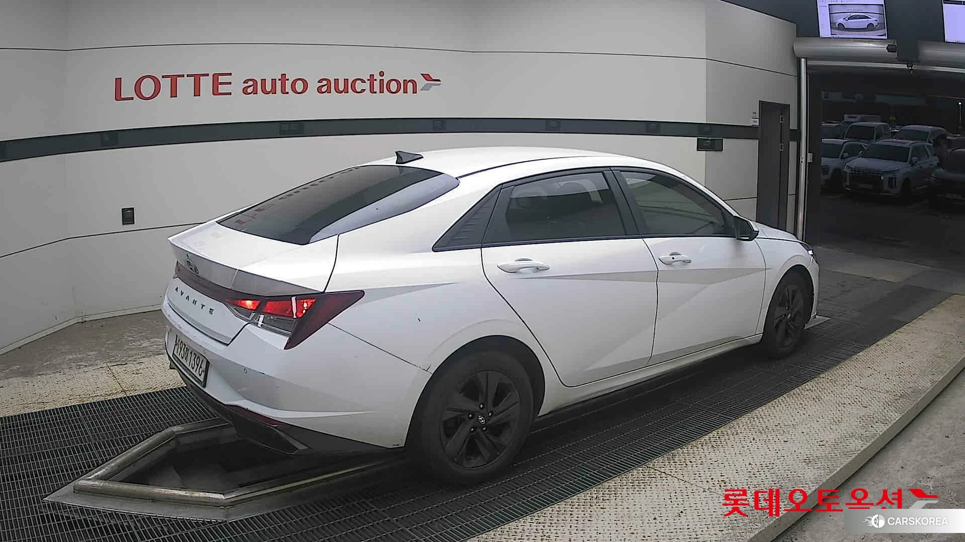 Hyundai Avante Hybrid id 4902485 из Кореи 10