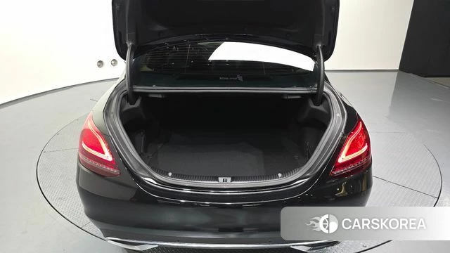 Mercedes-Benz C-Class W205 id 4294954 из Кореи 10