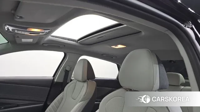 Hyundai Avante Hybrid (CN7) id 3395652 из Кореи 10