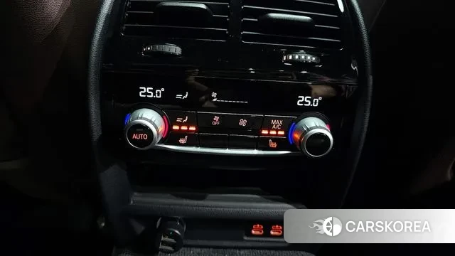 BMW 5 Series (G30) id 3778689 из Кореи 10