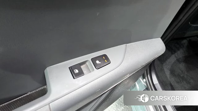 Kia Di Ol Nu Niro id 3799674 из Кореи 10