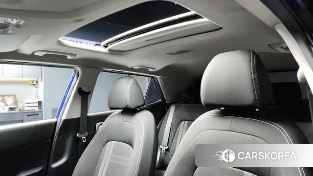 Hyundai Venue id 3509627 из Кореи 10