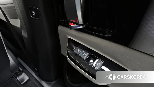 Kia Carnival 4th generation id 3551915 из Кореи 10