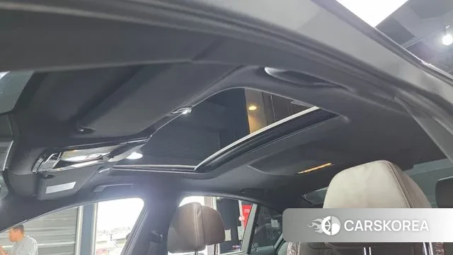 BMW 5 Series (G30) id 3328740 из Кореи 10