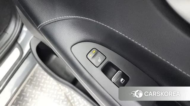 Hyundai Grandeur IG Hybrid id 3034143 из Кореи 10