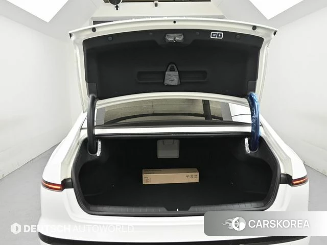 Hyundai Grandeur (GN7) id 4414940 из Кореи 10