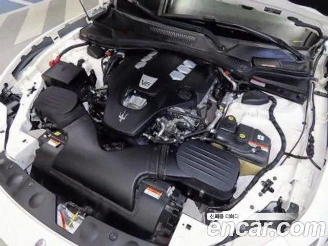 Maserati Ghibli id 2821334 из Кореи 10