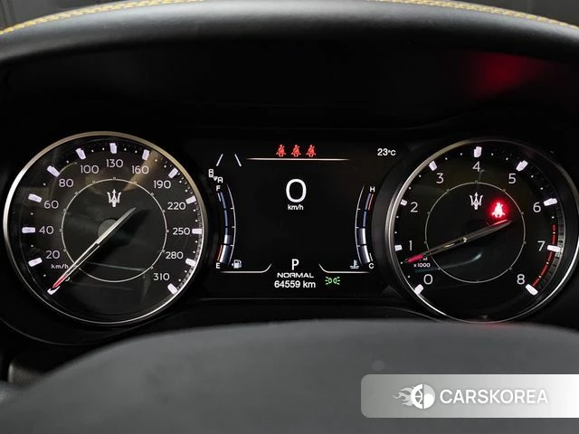 Maserati Ghibli id 4396207 из Кореи 10