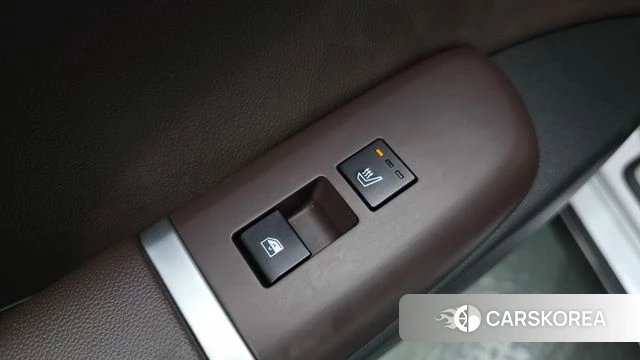 Hyundai Grandeur (GN7) id 4017698 из Кореи 10