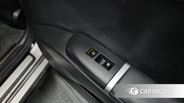 Hyundai Grandeur (GN7) id 3659464 из Кореи 10