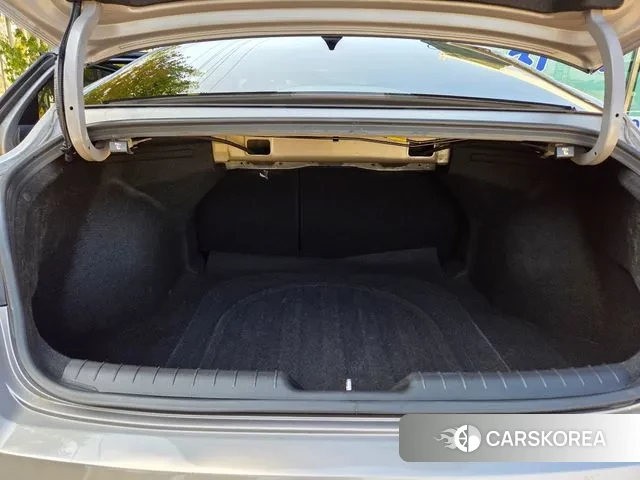 Hyundai The New Avante Hybrid (CN7) id 3273045 из Кореи 10