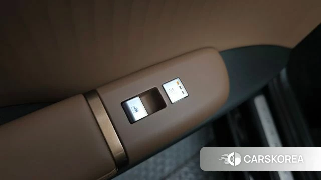 Hyundai Grandeur (GN7) id 4222728 из Кореи 10