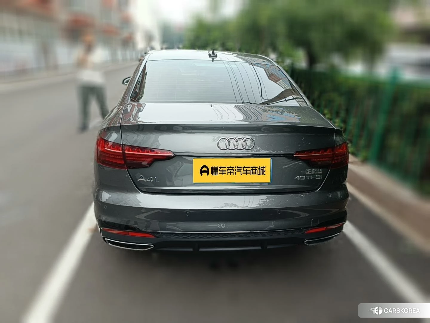 Audi A4L id 4473782 из Китая 10