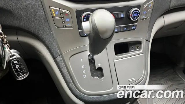 Hyundai The New Grand Starex id 2639515 из Кореи 10