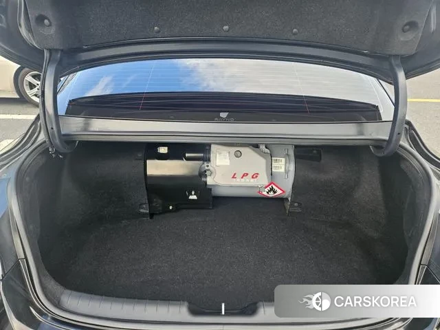 Hyundai The New Avante (CN7) id 2930119 из Кореи 10