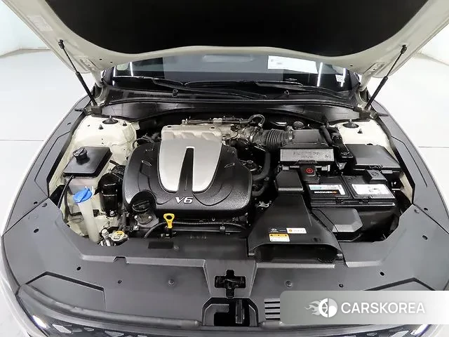 Hyundai The New Grandeur IG id 3264537 из Кореи 10