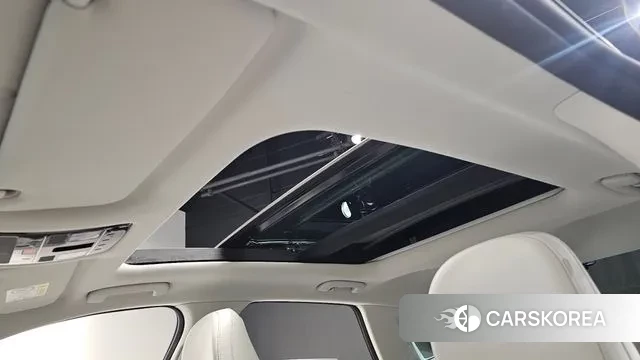 Hyundai Grandeur (GN7) id 3517760 из Кореи 10