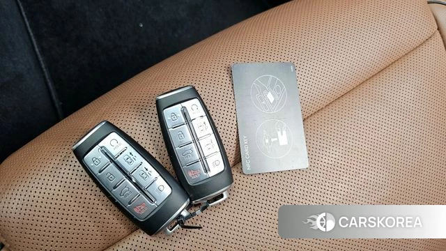 Genesis GV70 id 3893083 из Кореи 10