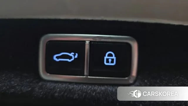 Hyundai Grandeur (GN7) id 3347678 из Кореи 10