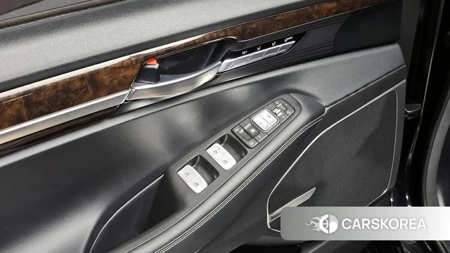 Genesis G90 id 4362874 из Кореи 10