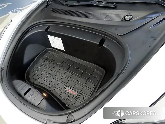 Tesla Model 3 id 3469265 из Кореи 10