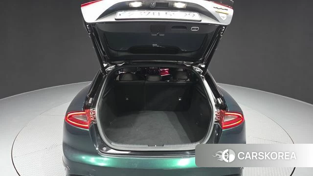 Kia Stinger id 4403621 из Кореи 10