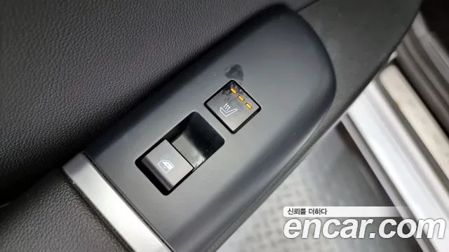 Hyundai Grandeur (GN7) id 2816439 из Кореи 10