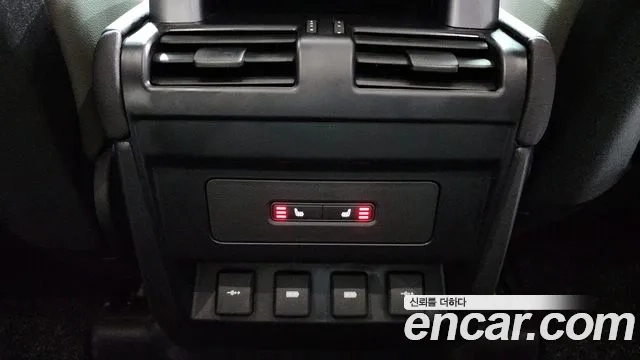 Land Rover Defender (L663) id 2869627 из Кореи 10