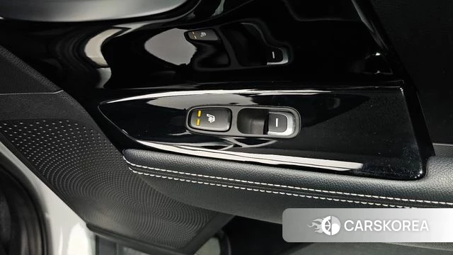 Kia Niro EV id 3910796 из Кореи 10