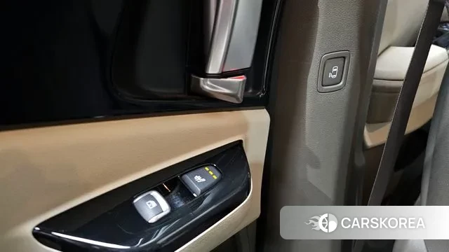 Kia Carnival 4th generation id 3713080 из Кореи 10