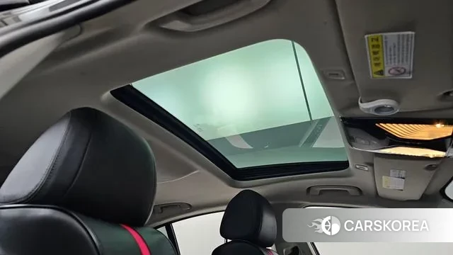 BMW 5 Series (G30) id 3619179 из Кореи 10