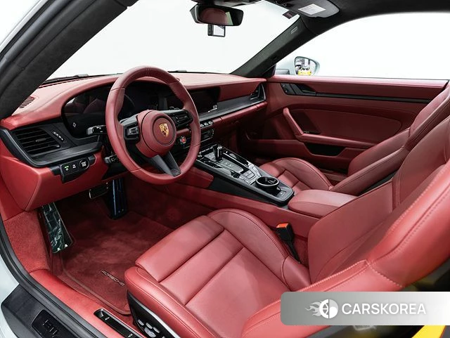 Porsche 911(992) id 4602271 из Кореи 10