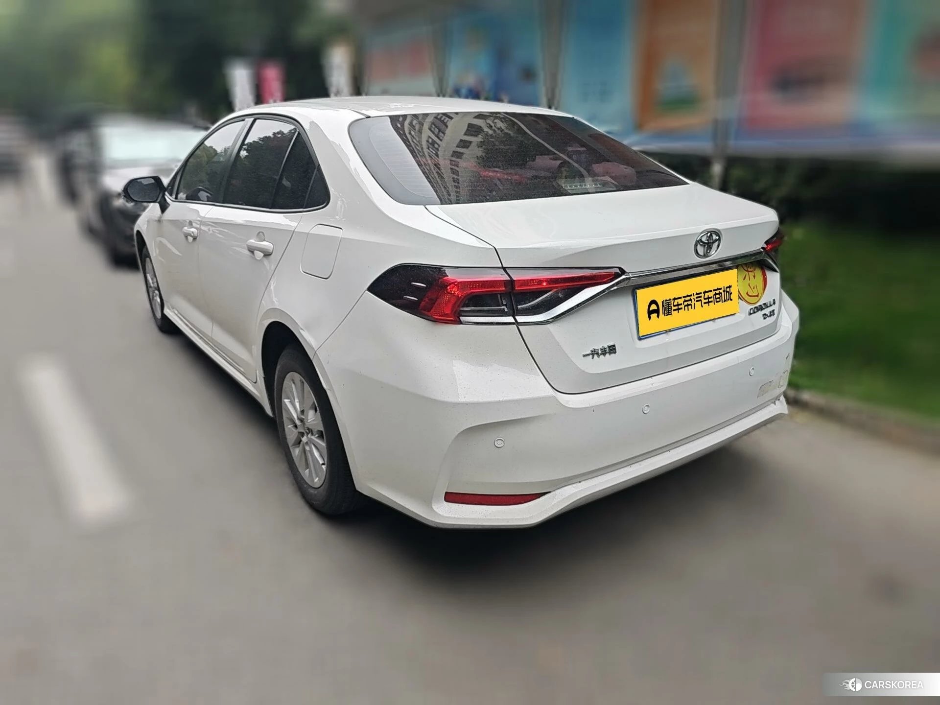Toyota Corolla id 4486359 из Китая 10