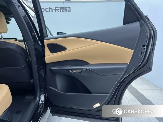 Lexus RX id 3920388 из Китая 10