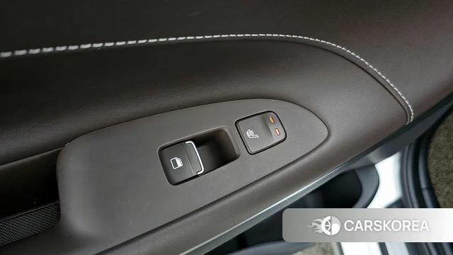 Hyundai Grandeur IG Hybrid id 3880185 из Кореи 10