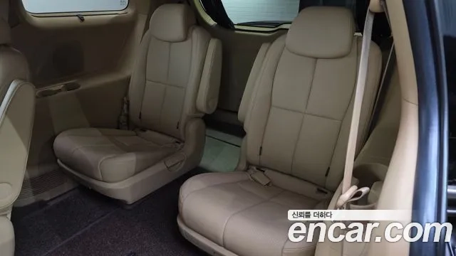 Kia The New Carnival id 2917546 из Кореи 10