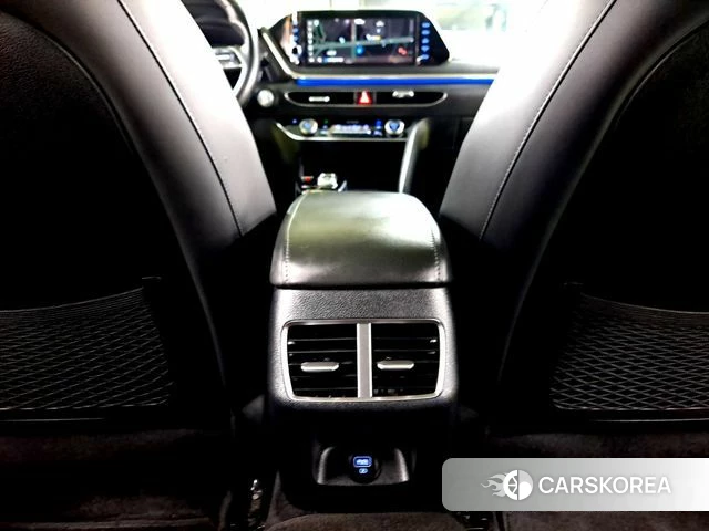 Hyundai Sonata (DN8) id 3857365 из Кореи 10