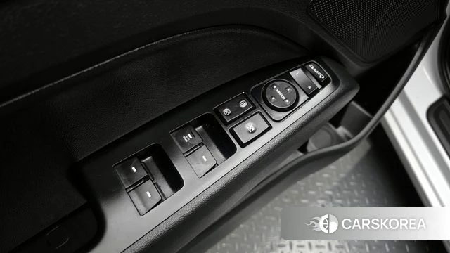 Hyundai Avante AD id 3801717 из Кореи 10