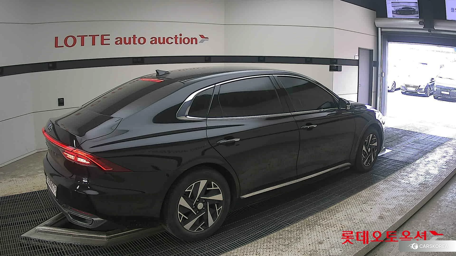 Hyundai Grandeur Hybrid id 4289482 из Кореи 10