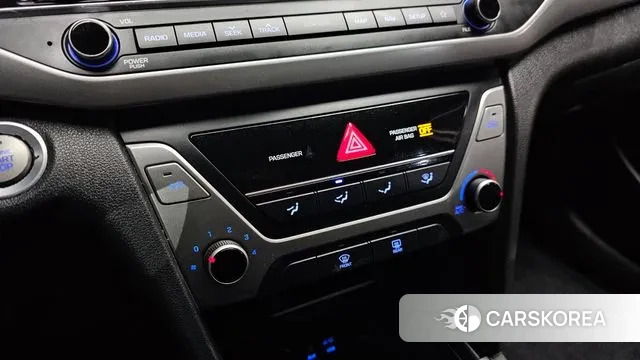 Hyundai Avante AD id 3593558 из Кореи 10