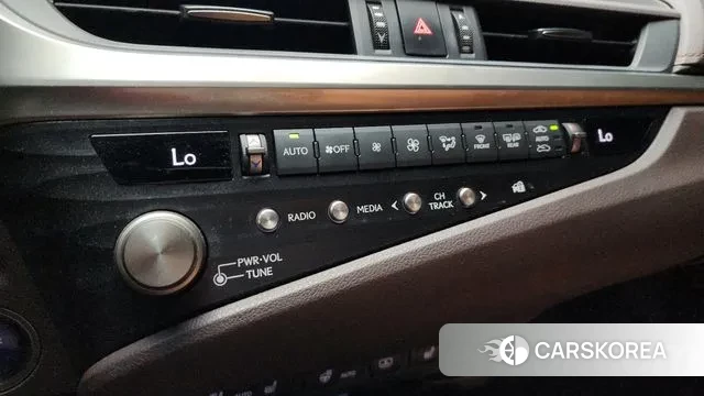 Lexus ES300h 7th generation id 2975662 из Кореи 10