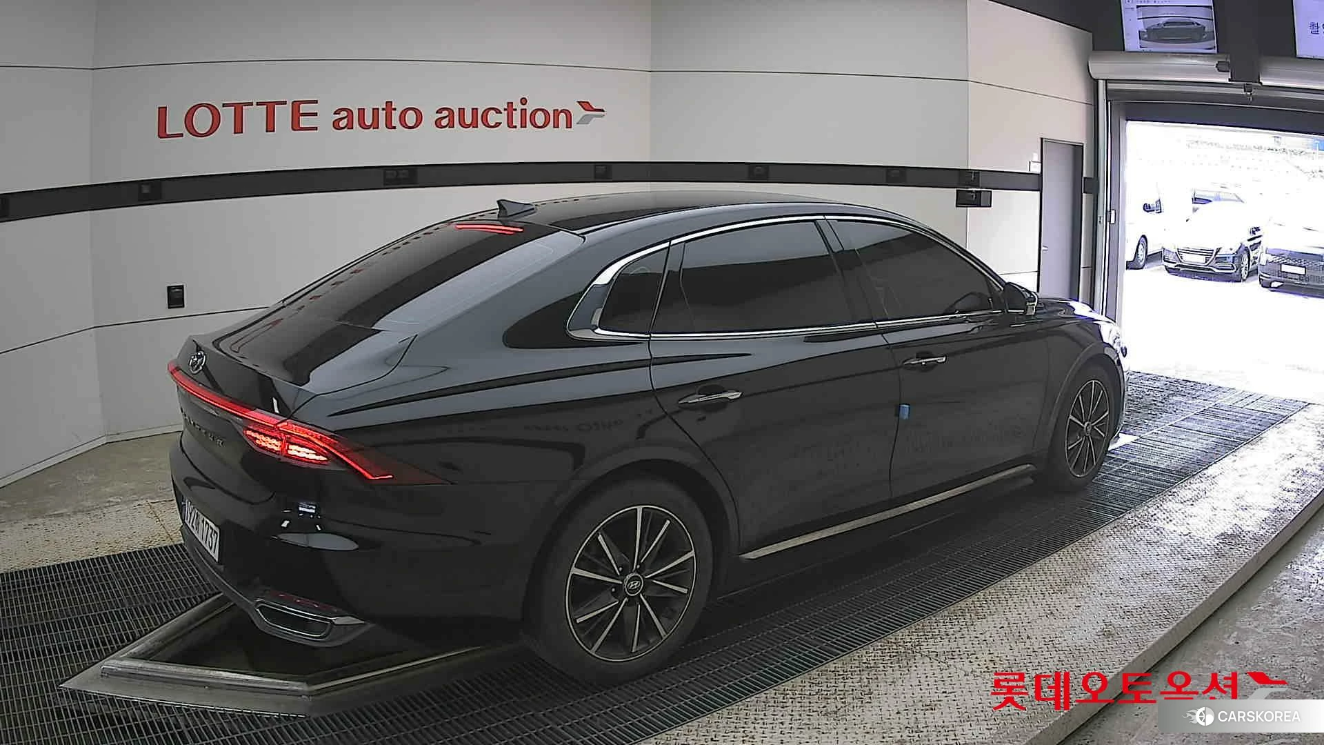 Hyundai Grandeur id 4347313 из Кореи 10
