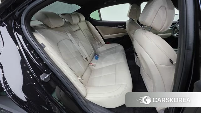 Genesis The New G70 id 3952858 из Кореи 10