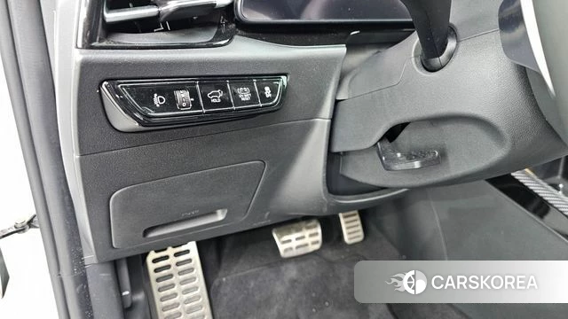 Kia Di Ol Nu Niro id 4267637 из Кореи 10