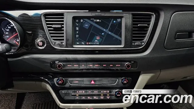 Kia The New Carnival id 2688514 из Кореи 10