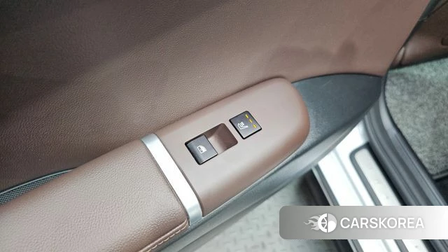 Hyundai Grandeur (GN7) id 4194456 из Кореи 10