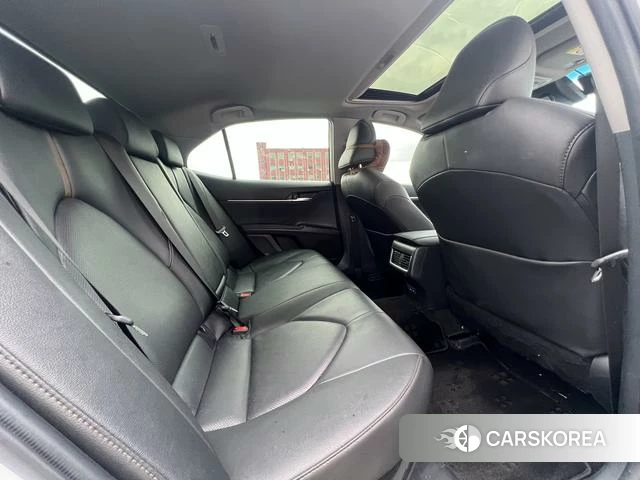 Toyota Camry id 4262345 из Китая 10